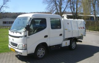 BERTSCHE Leichtmüllverdichter LM3,5 auf Toyota Dyna Doka
