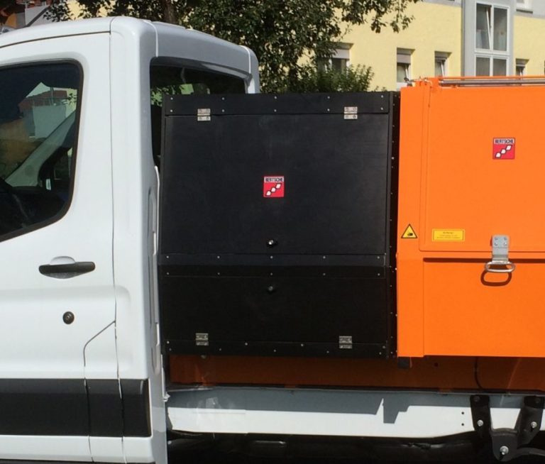 BERTSCHE Leichtmüllverdichter mit Zwischenbehälter Kunststoff