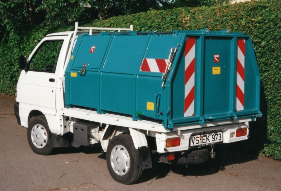 2001 Bertsche LeichtmüllverdichterLMP2,0 auf Piaggio-Fahrgestell